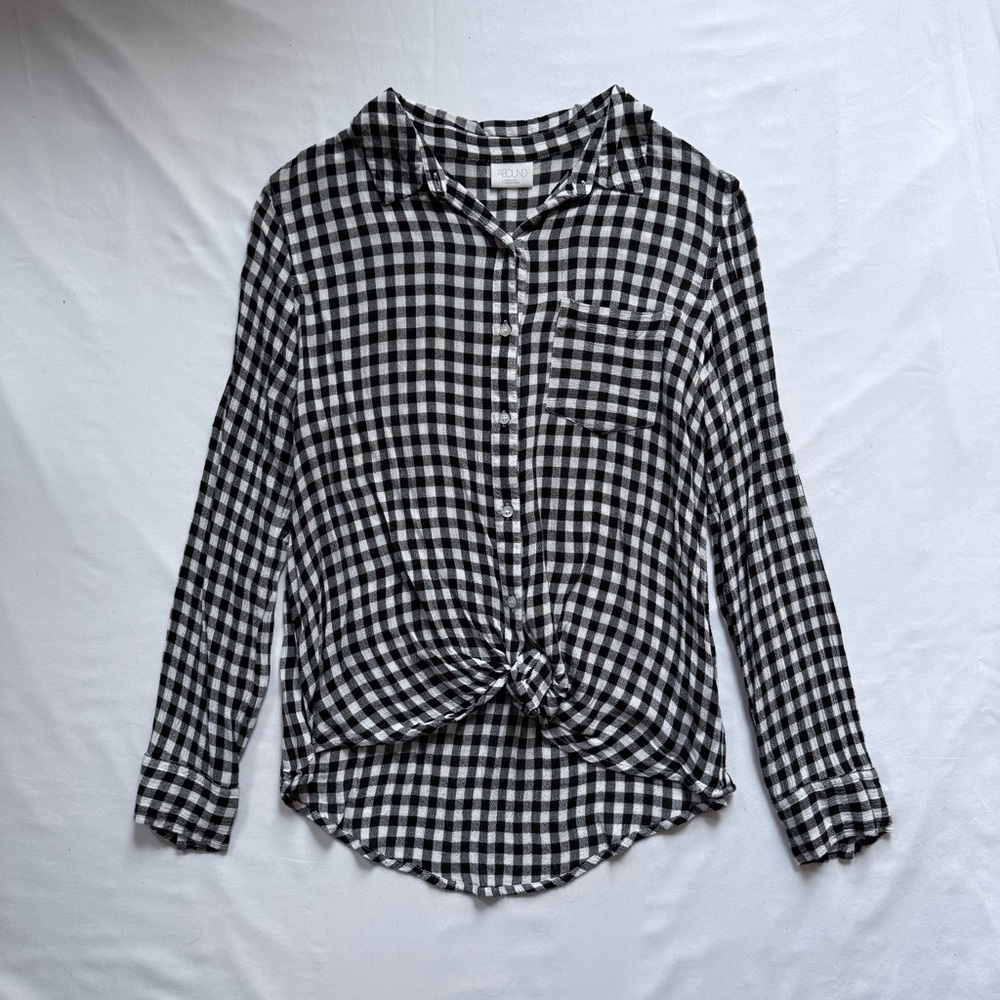 Women's Black and White Checkered Top